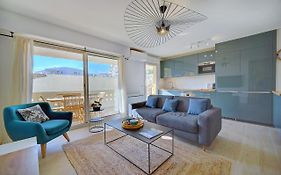 Immogroom- Renovated- Large Terrace- Ac- Shops- Parking